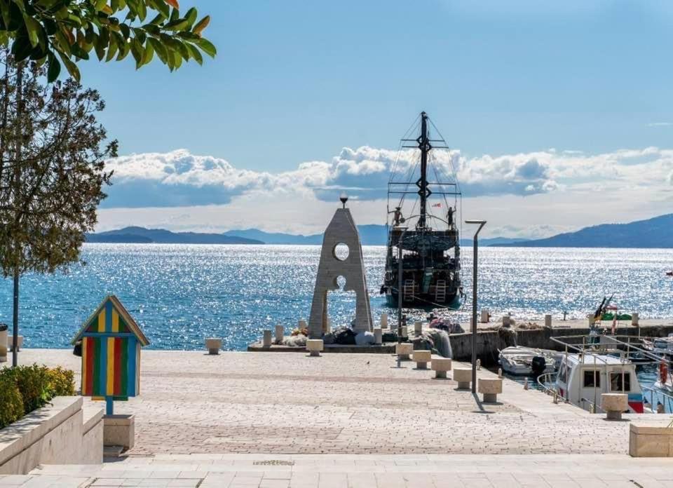 Apartments & Studios Ardian-Mandi Sarande-Albania エクステリア 写真