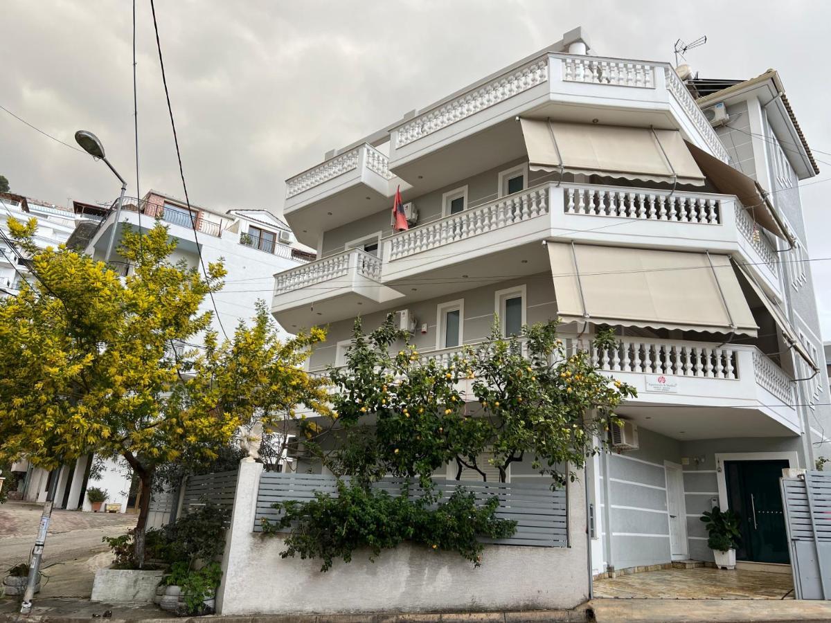 Apartments & Studios Ardian-Mandi Sarande-Albania エクステリア 写真