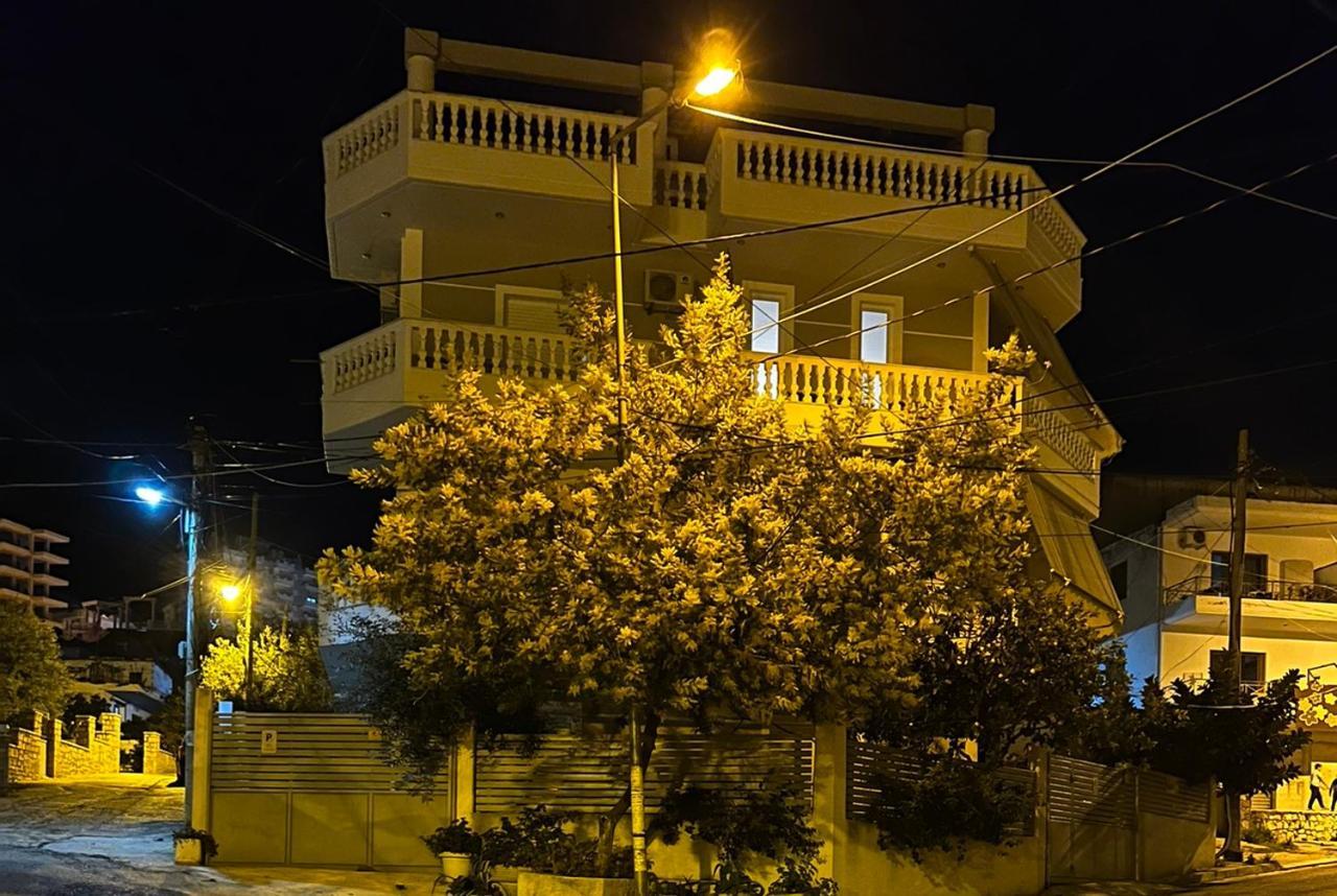 Apartments & Studios Ardian-Mandi Sarande-Albania エクステリア 写真