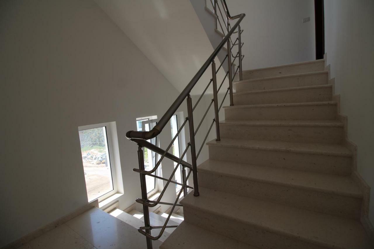 Apartments & Studios Ardian-Mandi Sarande-Albania エクステリア 写真